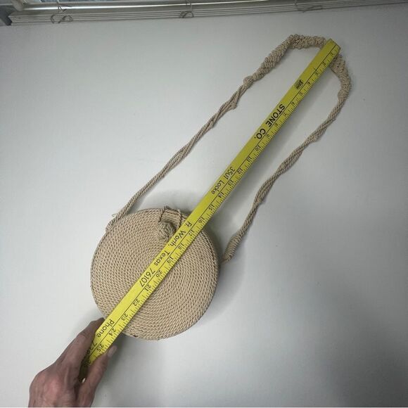 Zara Round Rope Woven Crossbody Bag with Magnetic Closure - Picture 7 of 9
